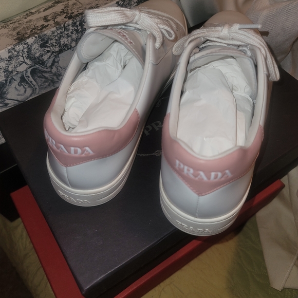 Prada Sneakers - Picture 4 of 4